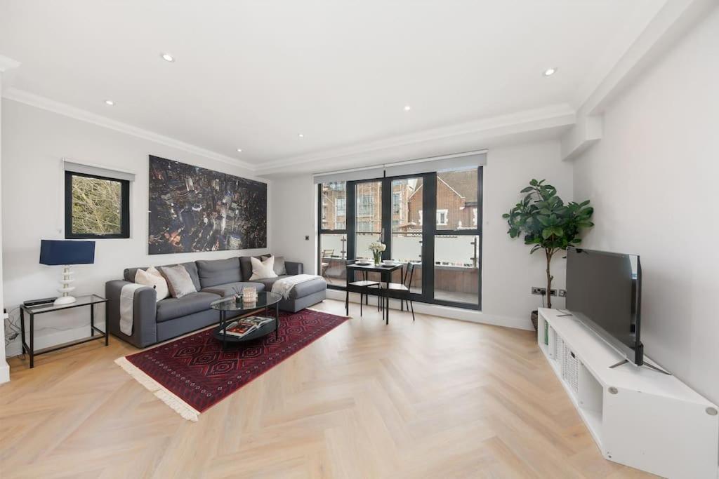 Pleasing 2Bed Flat 10Min To Wimbledon Tennis Court Londres Exterior foto